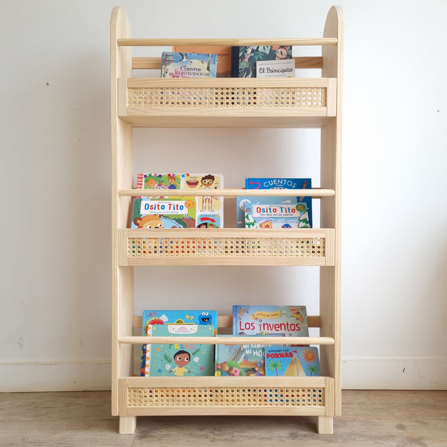 LIBRERO JUNCO 3 NIVELES